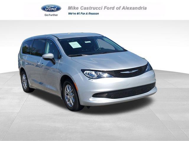 2023 Chrysler Voyager