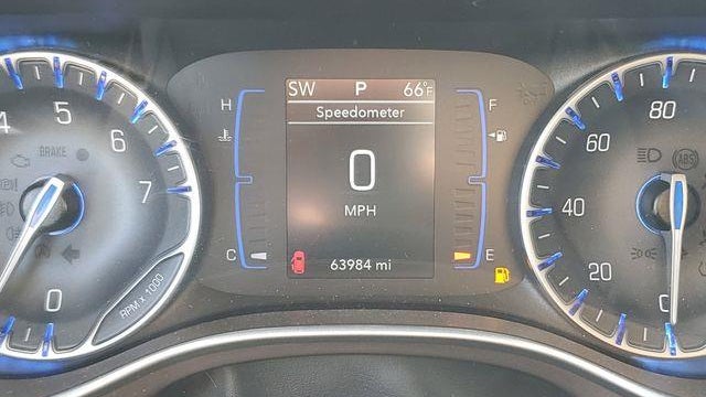 2023 Chrysler Voyager LX