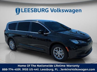 2024 Chrysler Voyager LX 4DR Mini-Van