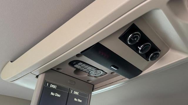 2014 Chrysler Town and Country Touring-L