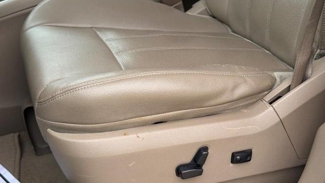 2014 Chrysler Town and Country Touring-L