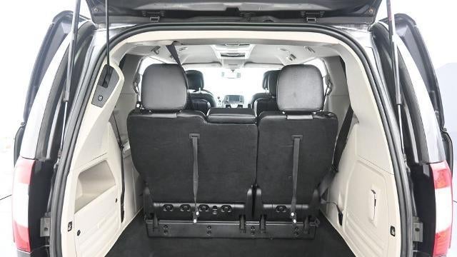 2015 Chrysler Town and Country Touring-L