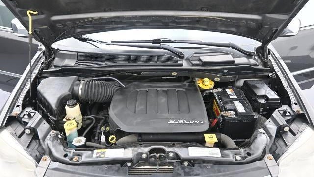 2015 Chrysler Town and Country Touring-L