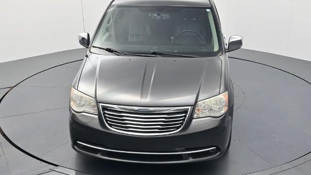 2015 Chrysler Town and Country Touring-L