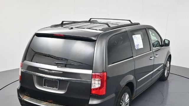 2015 Chrysler Town and Country Touring-L
