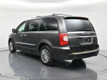 2015 Town and Country Thumbnail 7