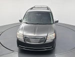 2015 Town and Country Thumbnail 34