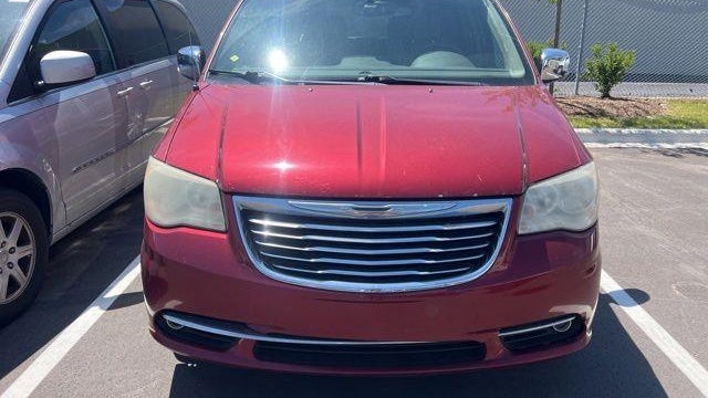2012 Chrysler Town and Country Touring-L