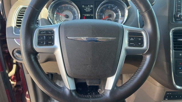 2012 Chrysler Town and Country Touring-L