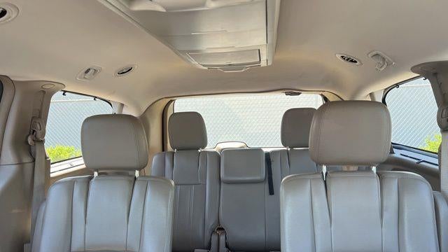 2012 Chrysler Town and Country Touring-L
