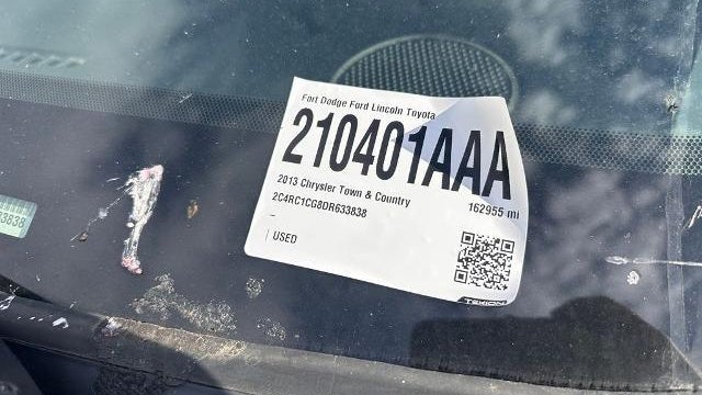 2013 Chrysler Town and Country Touring-L