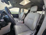 2013 Town and Country Thumbnail 4