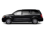 2013 Town and Country Thumbnail 2