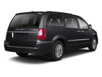 2013 Town and Country Thumbnail 3