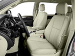 2013 Town and Country Thumbnail 9