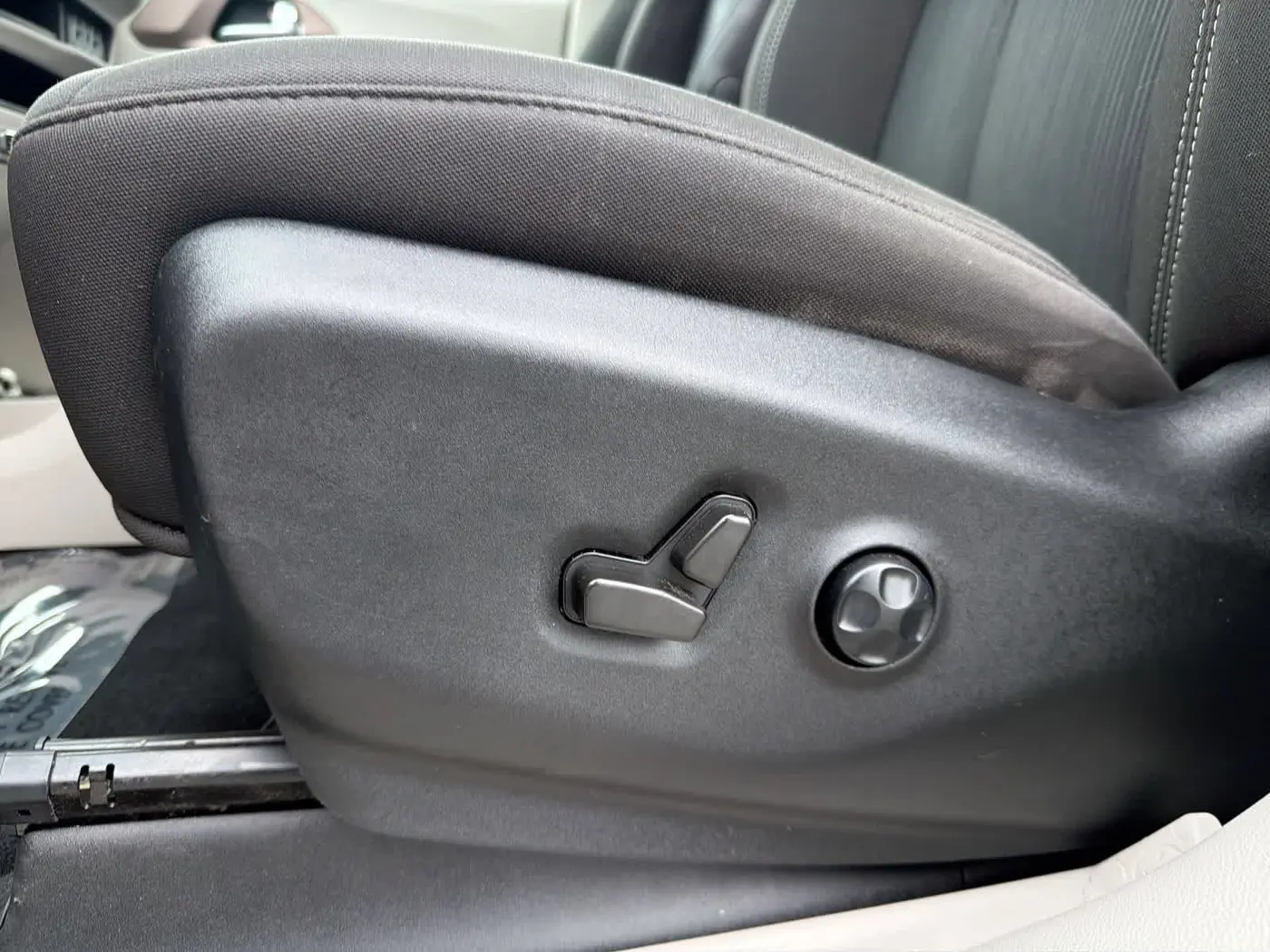 2021 Chrysler Voyager - $20,272