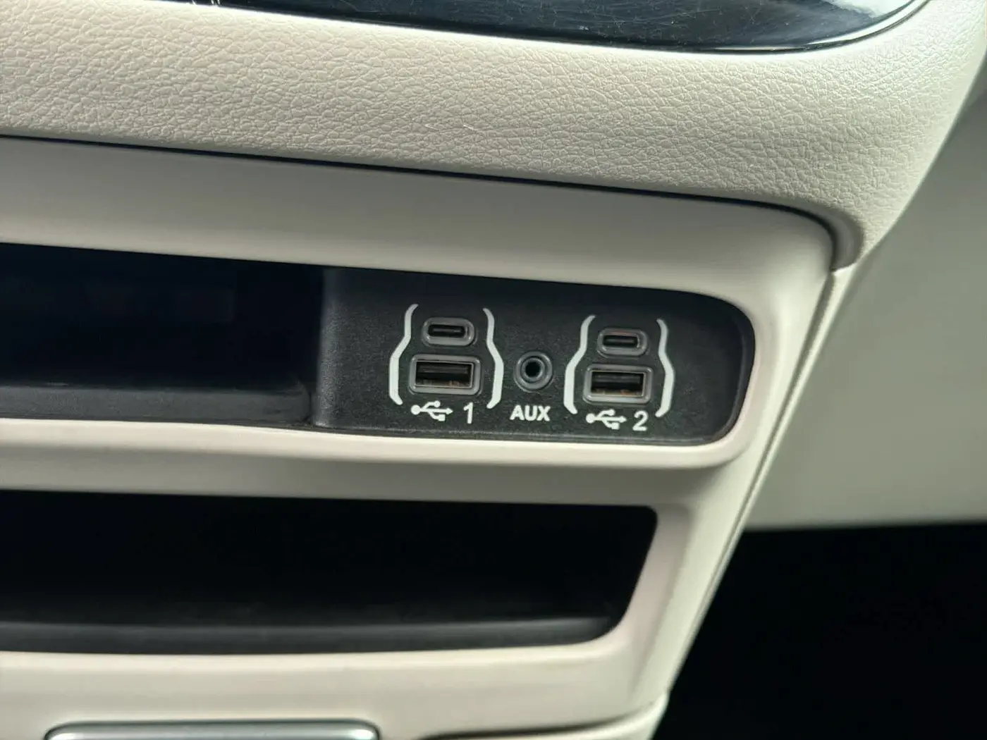 2021 Chrysler Voyager - $20,272