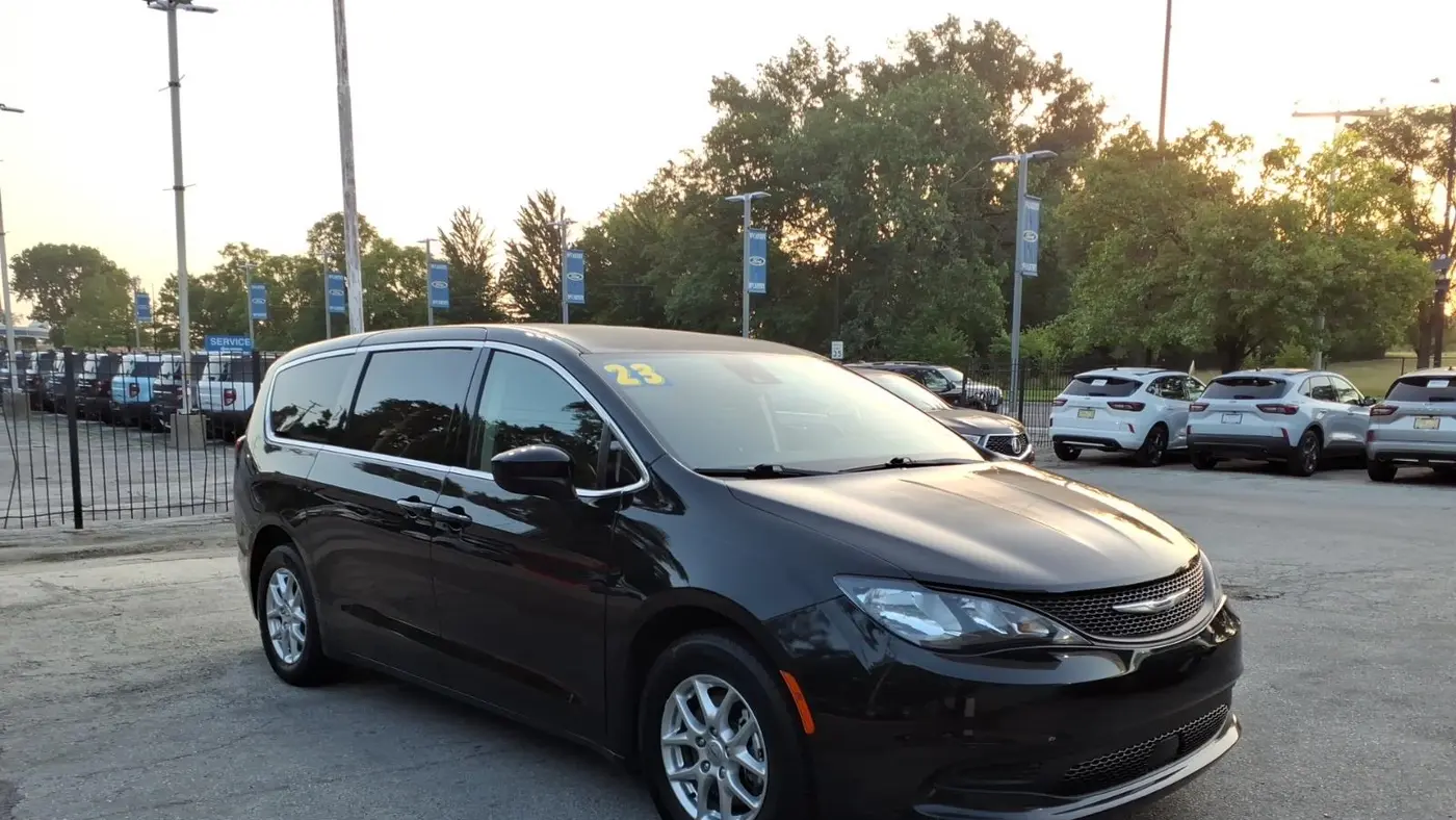 Preowned 2023 Chrysler Voyager LX for Sale