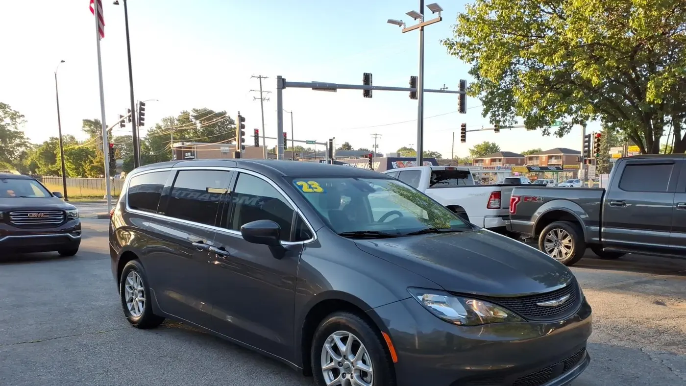 Preowned 2023 Chrysler Voyager LX for Sale