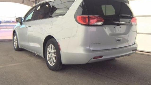 2024 Chrysler Voyager LX
