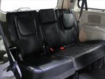 2015 Town and Country Thumbnail 24