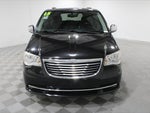 2015 Town and Country Thumbnail 34