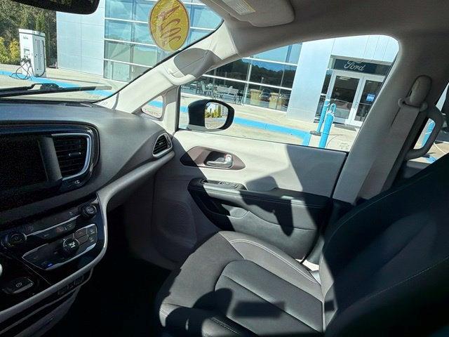 2024 Chrysler Voyager - $17,886