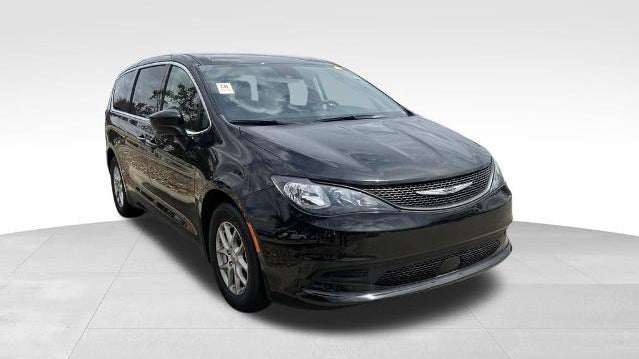 2024 Chrysler Voyager LX