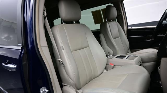 2012 Chrysler Town and Country Touring-L