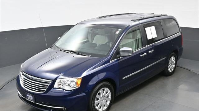 2012 Chrysler Town and Country Touring-L