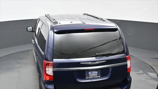 2012 Chrysler Town and Country Touring-L