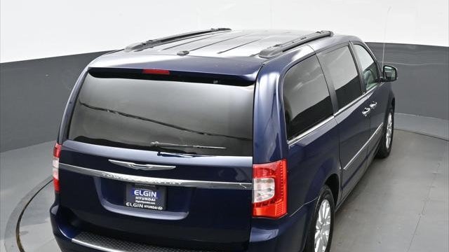 2012 Chrysler Town and Country Touring-L