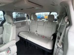 2016 Town and Country Thumbnail 10