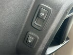 2016 Town and Country Thumbnail 17