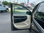2016 Town and Country Thumbnail 26