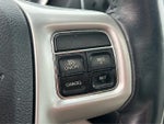 2016 Town and Country Thumbnail 29