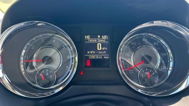 2016 Chrysler Town and Country Touring-L