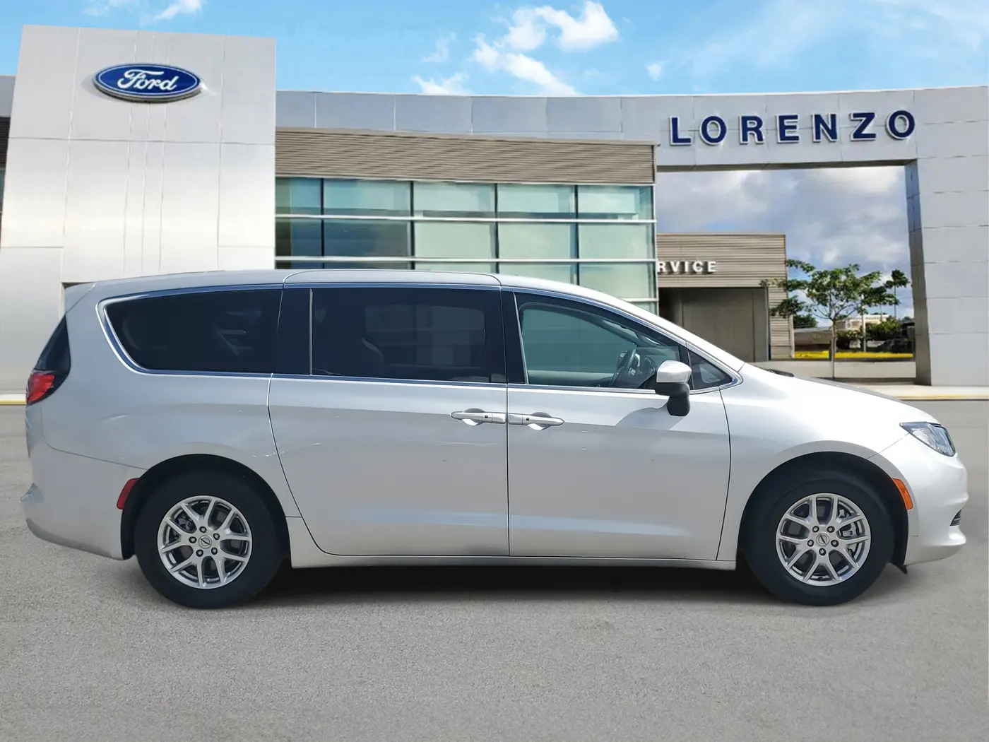 2023 Chrysler Voyager - $19,790
