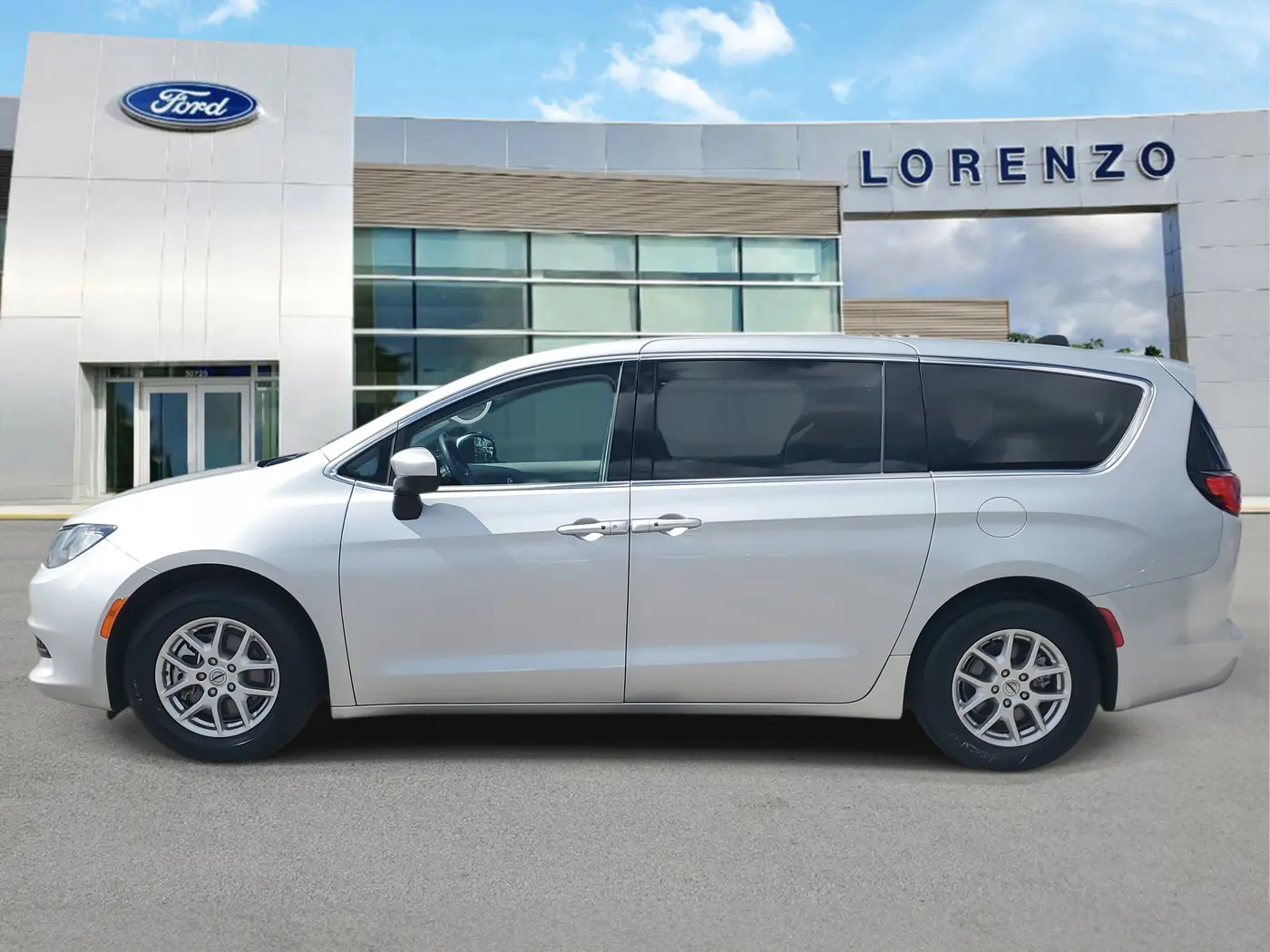 2023 Chrysler Voyager - $19,790