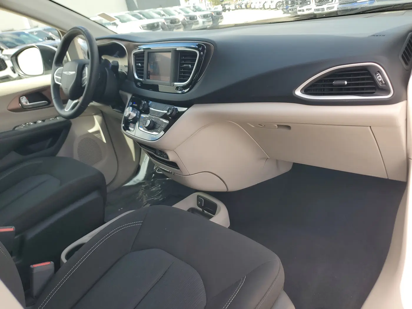 2023 Chrysler Voyager - $19,790
