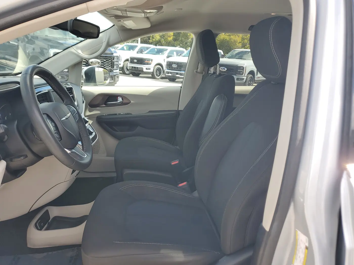 2023 Chrysler Voyager - $19,790
