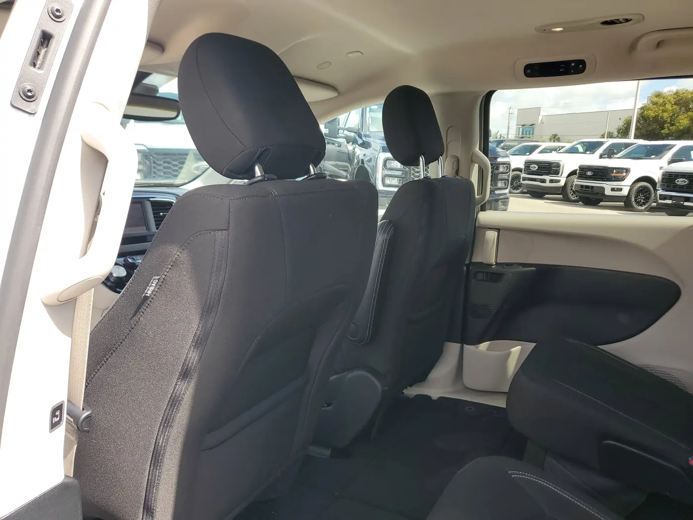 2023 Chrysler Voyager - $19,790