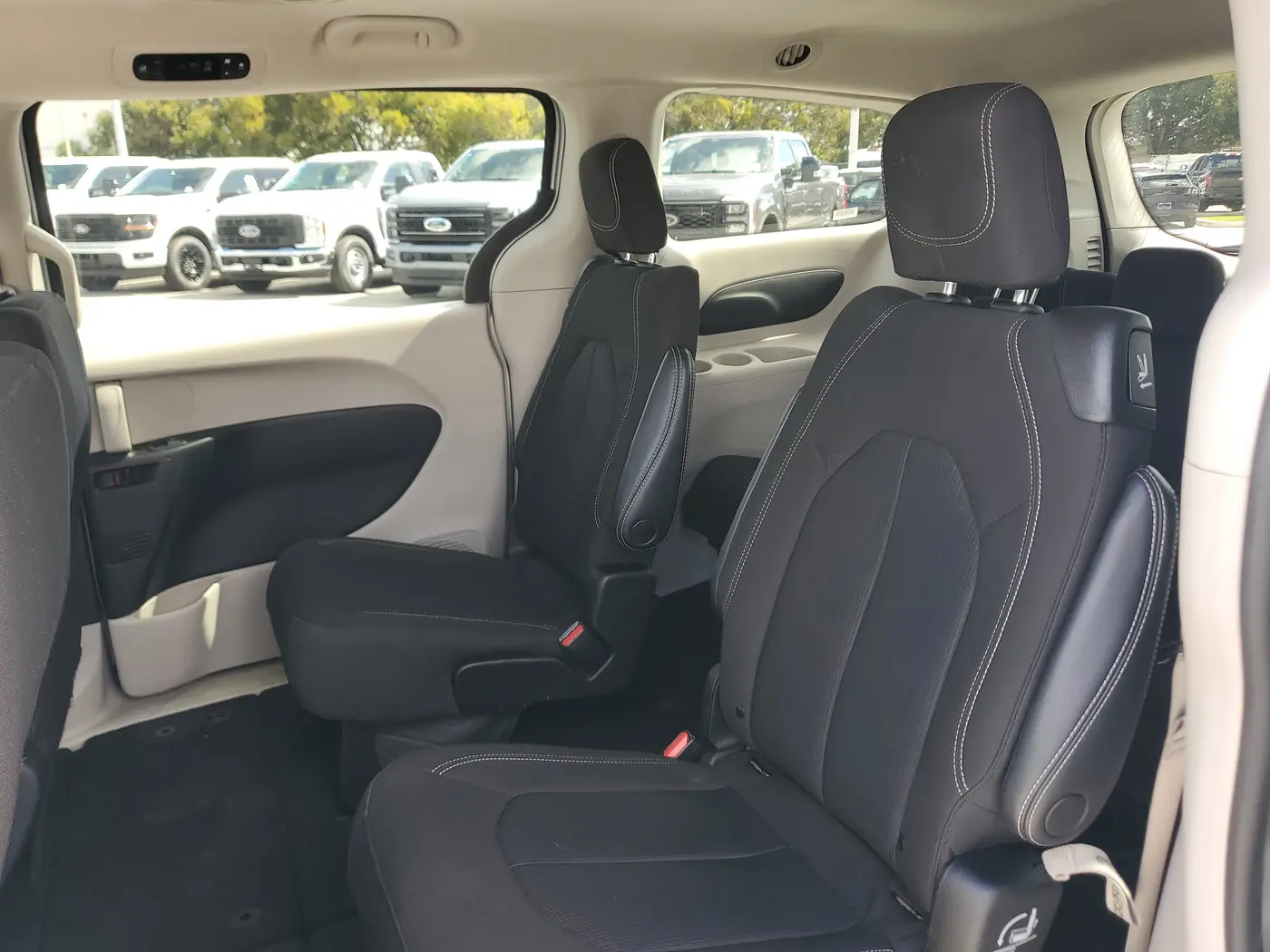 2023 Chrysler Voyager - $19,790