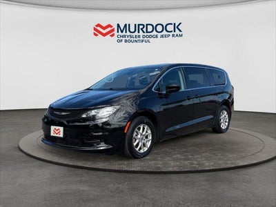 2024 Chrysler Voyager LX 4DR Mini-Van