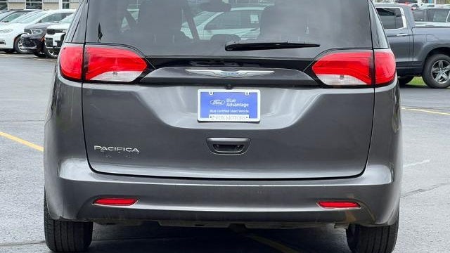 2017 Chrysler Pacifica Touring