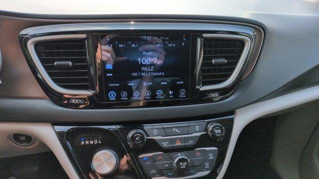 2017 Chrysler Pacifica Touring