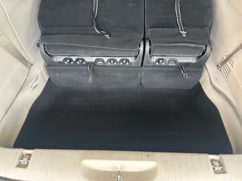 2021 Chrysler Voyager - $11,935