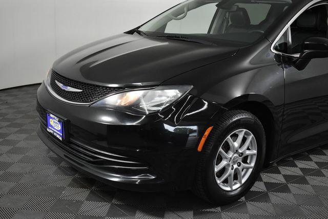 2020 Chrysler Voyager - $8,262