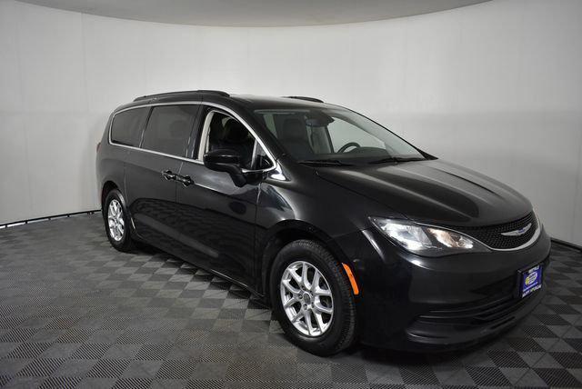 2020 Chrysler Voyager - $8,262