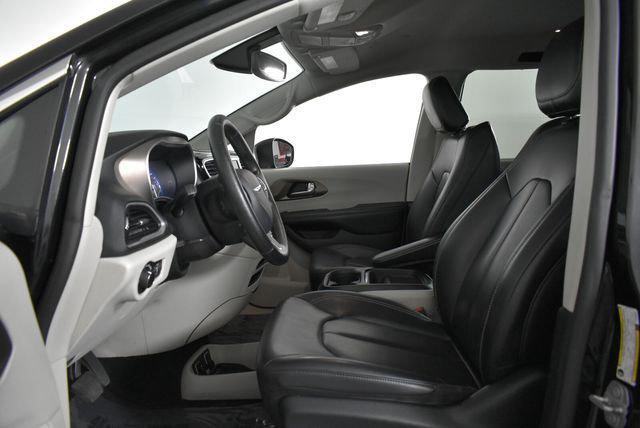 2020 Chrysler Voyager - $8,262